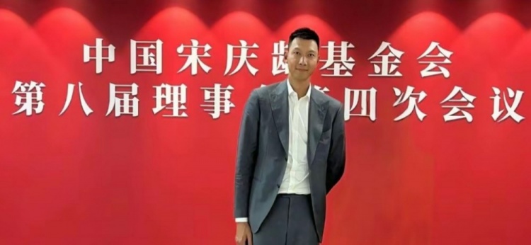  時隔5個月首次公開露面！大河報：易建聯(lián)關(guān)聯(lián)公司成被執(zhí)行人