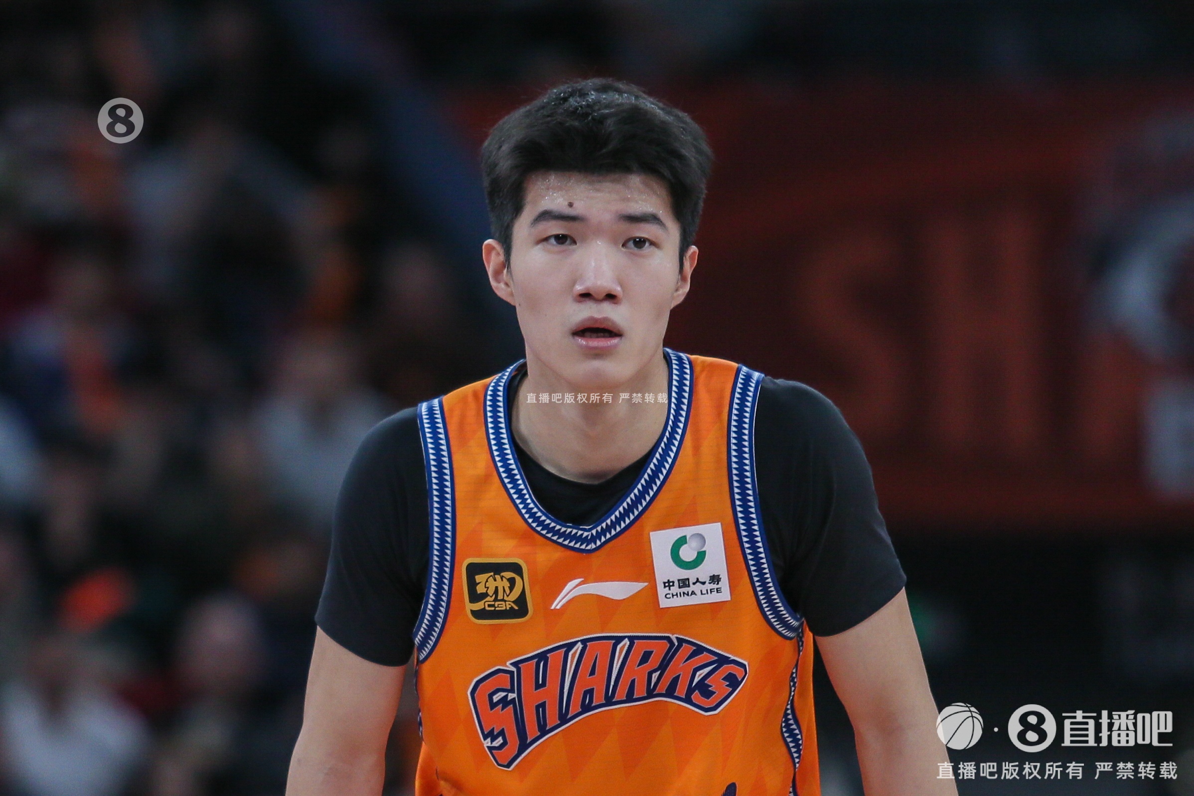  敢打敢拼！偰李永煒半場3投2中拿到5分2助0失誤 正負值達+12